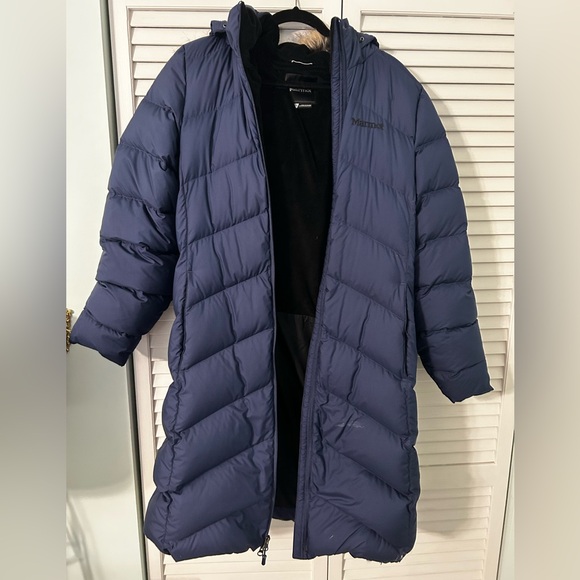 Marmot Navy Down Coat - Picture 2 of 7